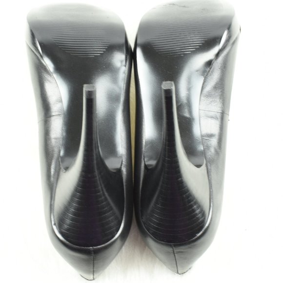 Black Pump Platform Heels  9 Gold Embellishment - Picture 8 of 9